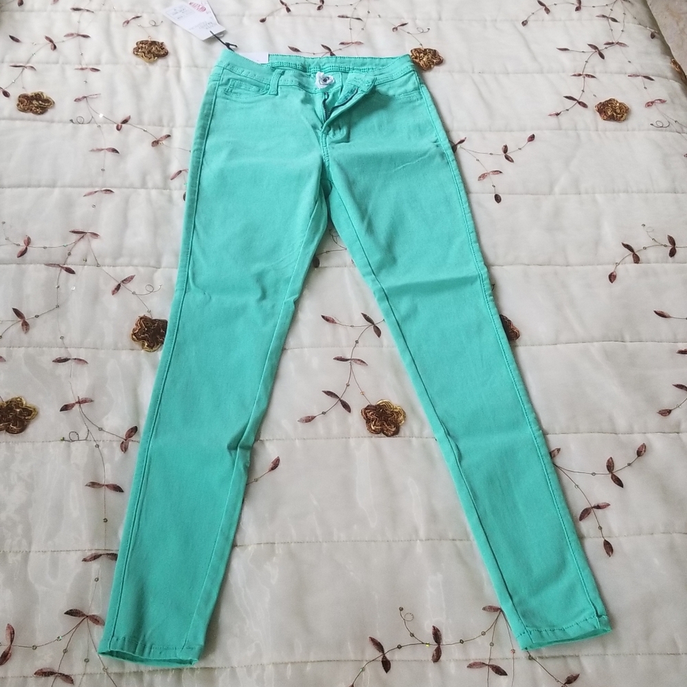 Skinny Jeans - Picture 2 of 5